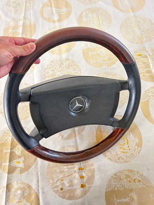 Руль мерседес w124