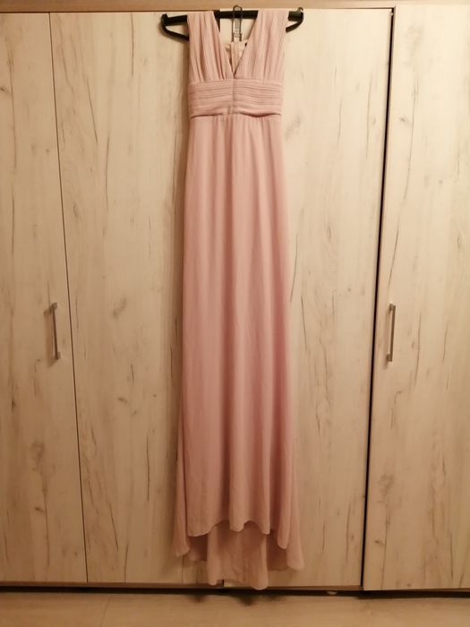 TFNC Вечерна рокля- цвят пепел от рози.