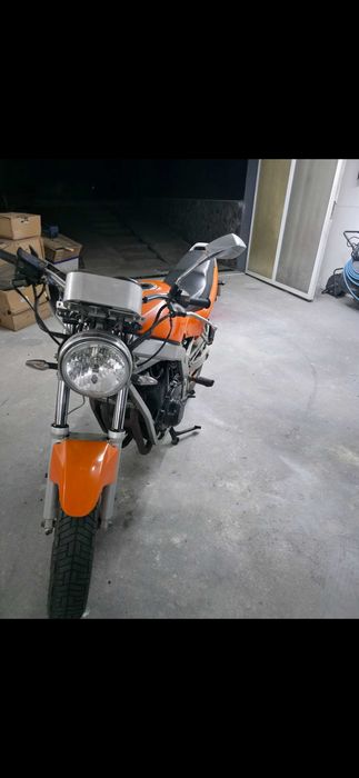 Vând motocicletă Suzuki GS500