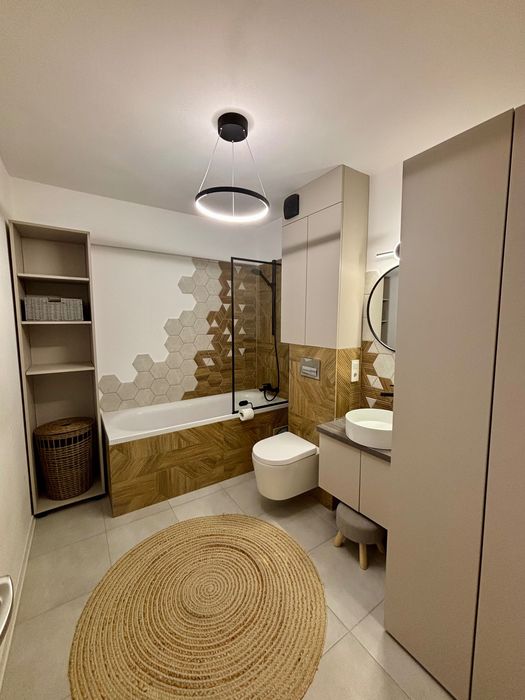 Apartament 3 camere/2 bai/ 2 parcari private/baby friendly