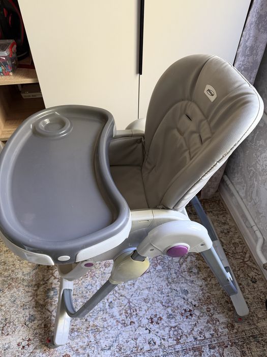 Продам стульчик для кормления