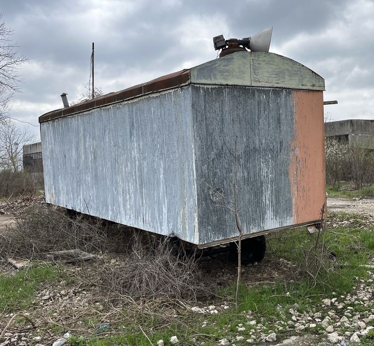 Фургони на колела