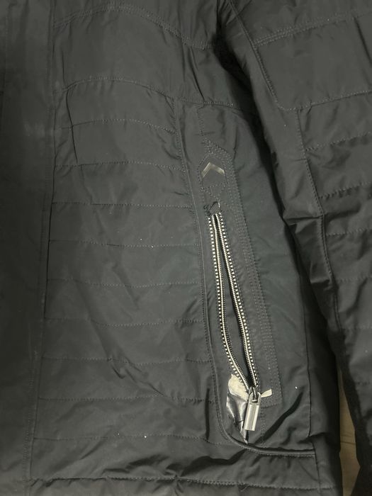 Продается желетка куртка