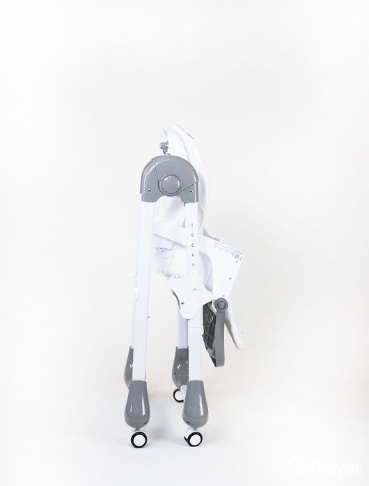 Детский стульчик для кормления