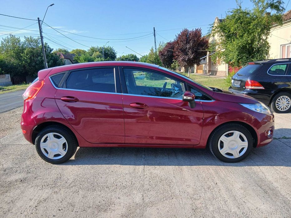 Ford Fiesta 1.3 Benzină 82 CP 2009