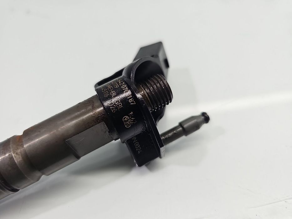 Injector Mercedes Clasa E (W212) [Fabr 2009-2016] A6420701187 3.5 CDI