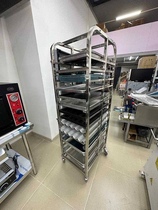 Тележка для противней Шпилька