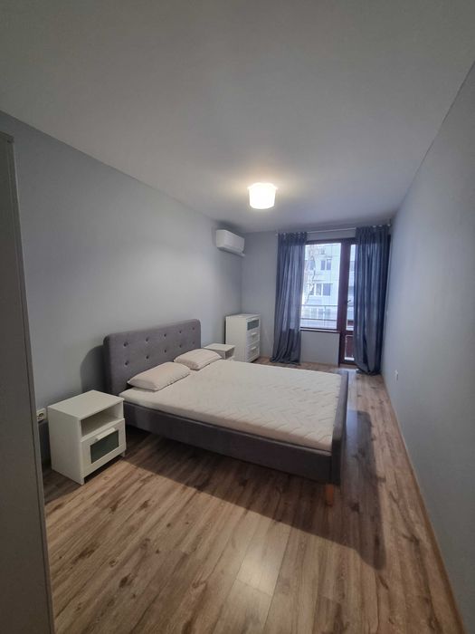 Двустаен апартамент с подземен гараж- Базар Левски