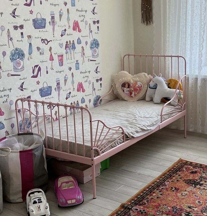 Продам детскую кровать IKEA