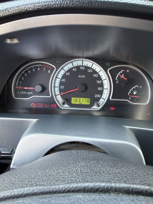 Nexia 2 1.5 sotiladi srochna kraska toza