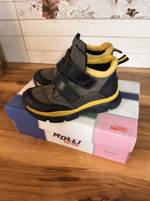 Кожанные полуботинки детские