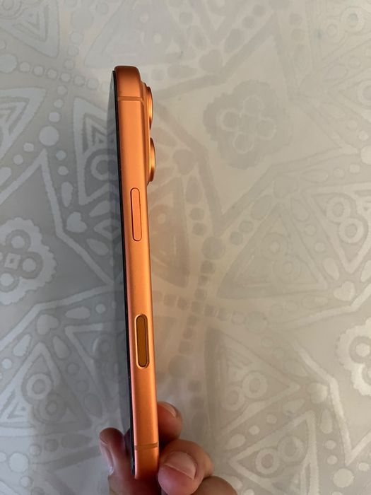 Продам iPhone 17 pro