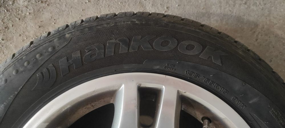 Продавам алуминиеви джанти.Джантите се продават без гуми!!!