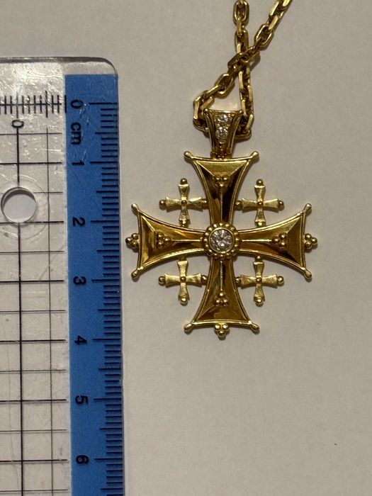 Cruce Ierusalim din aur de 18k cu lanț