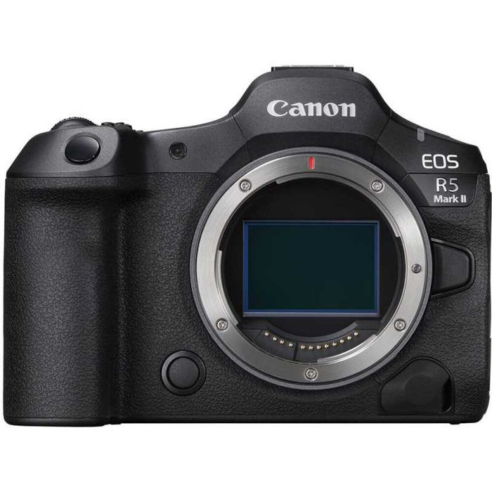 Canon EOS R5 Mark II + RF 24–105MM F/4L IS USM