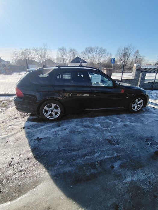 Vând BWV 3018,diesel,an fabricație 2009,cauciucuri cu genți iarnă,vara