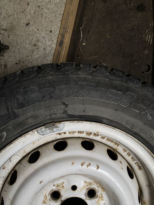 Продам два колеса в сборе р13