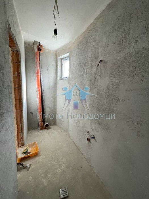 Продава се Тристаен апартамент в Шумен, Пазара - 90 кв.м за 1389 €/кв.м - Снимка #4