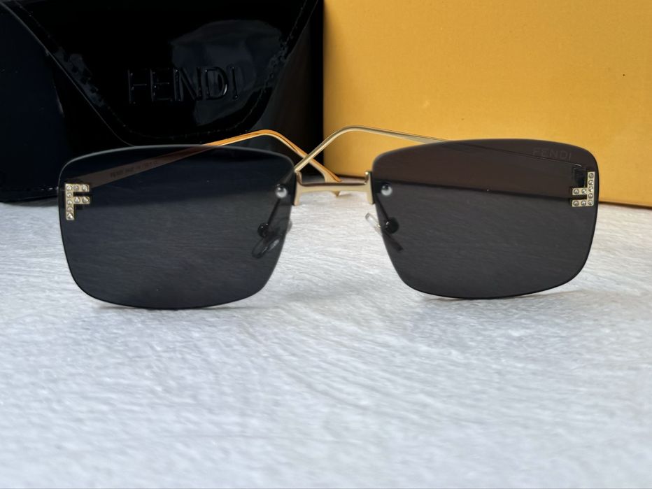 Дамски слънчеви очила правоъгълни 4 цвята златни черни кафяви