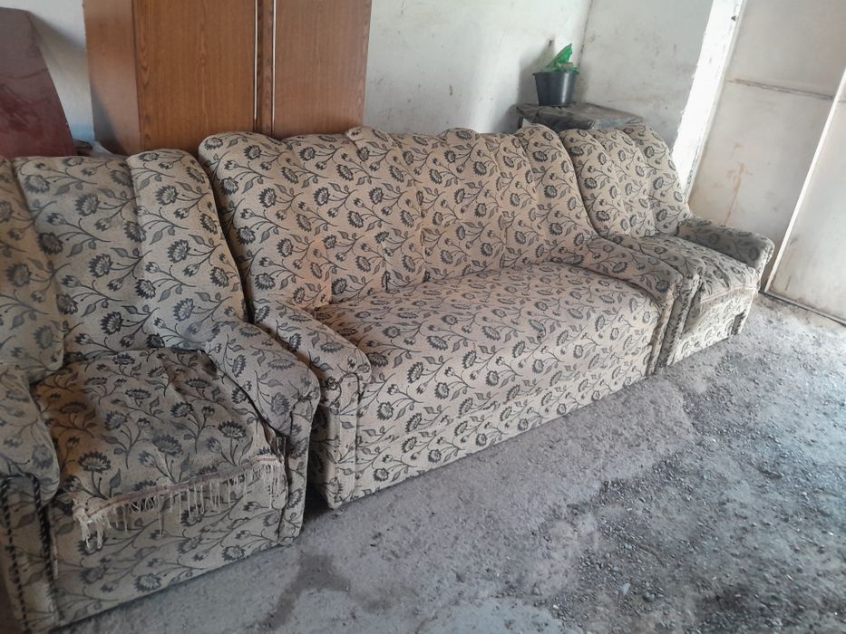 Duvan ikkita kreslo bilsn