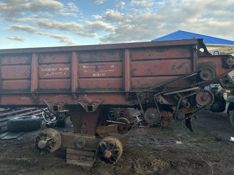 Продам навозоразбрасыватель прт 9