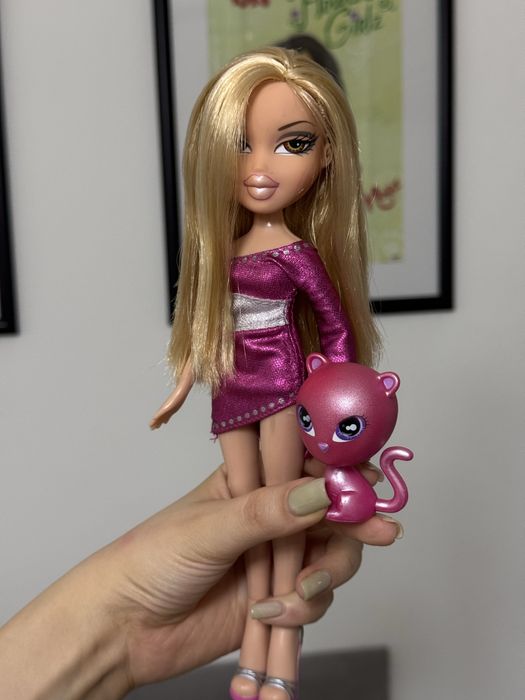 Кукла Bratz Be-Bratz.com Хлоя.