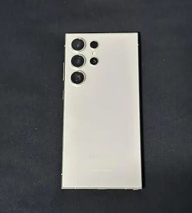 Samsung  Glaxy 24 ultra