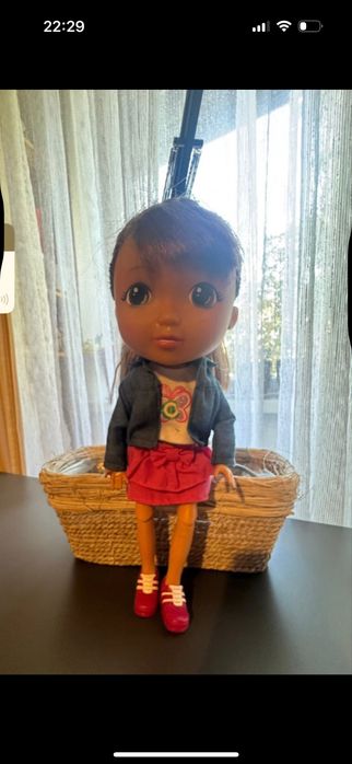 Papusa Lisa interactiva