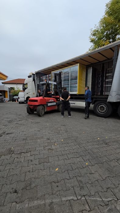 Inchiriez stivuitor 1.5t 2.5t 4t