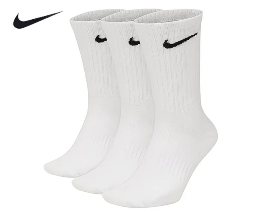 Nike everyday socks