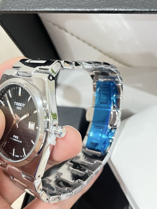 Продам часы Casio и Tissot