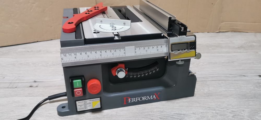 Mini circular de masă