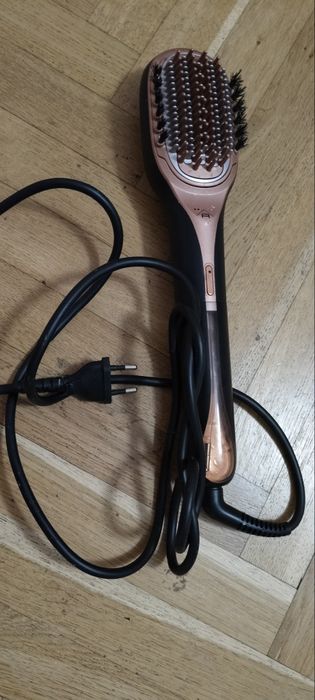 Perie cu abur Rowenta Therapyst pt repararea parului,nouă