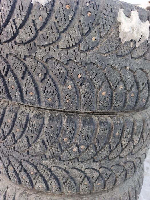 Продам автошины б/у зимние