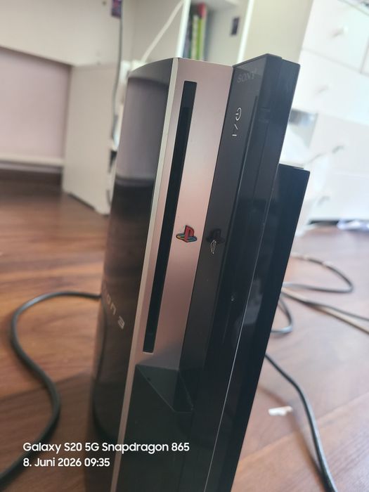 Прошитая PlayStation 3 Fat