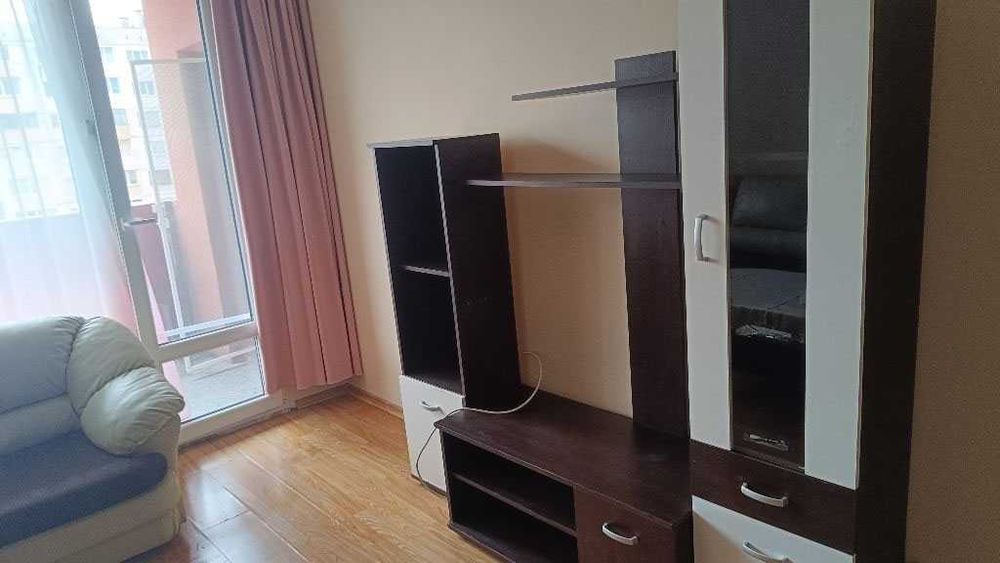 Дава се под наем Едностаен апартамент в София, Дружба 2 - 45 кв.м за 418.71 € - Снимка #1