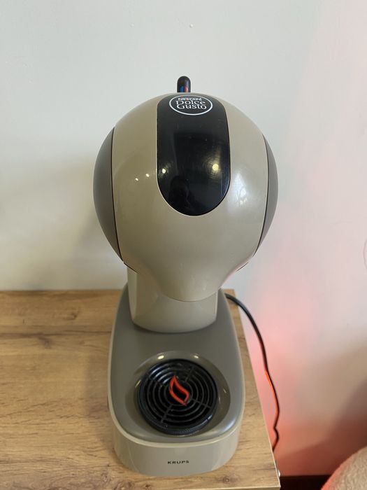 Кофемашина Nescafe Dolce Gusto Krups в отличном состоянии