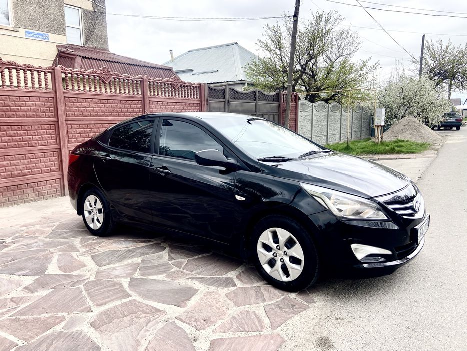 Продам машину хуйндай акцент