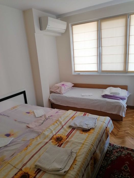 Дава се под наем Тристаен апартамент в Варна, Чаталджа - 80 кв.м за 612 € - Снимка #2