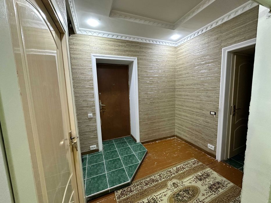 Қибрайда 3 хонали квартира сотилади