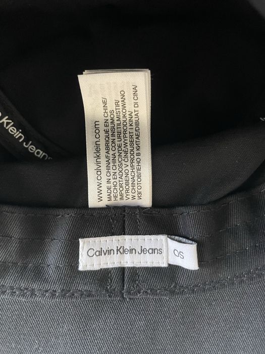 Шапка Calvin Klein