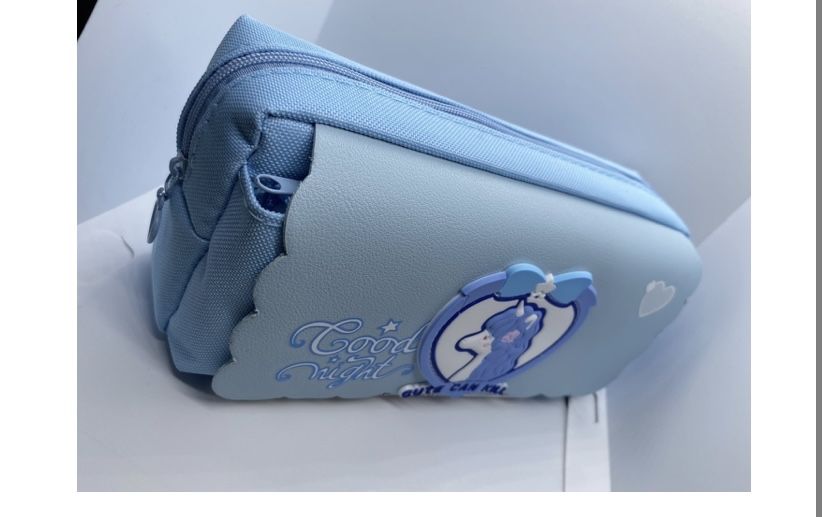 Продам пеналы срочно !!!