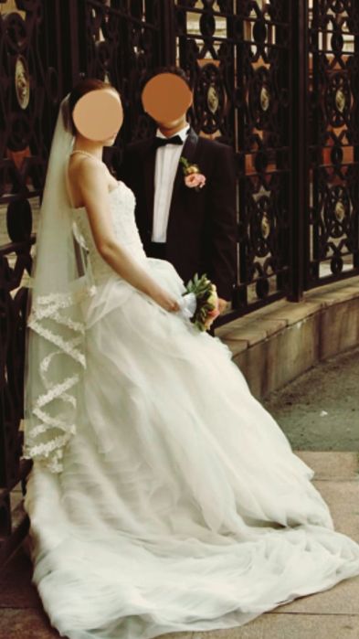 Свадебное платье от дизайнера