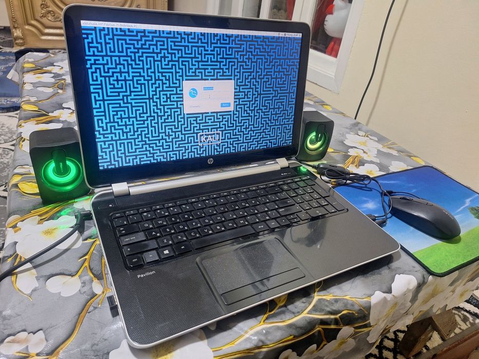 HP Pavilion 15 Notebook PC

Texnik xususiyatlari:

Model: H