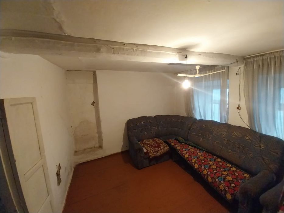 Продам саманный дом