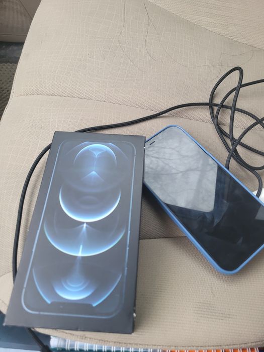 12 про мах 256гб