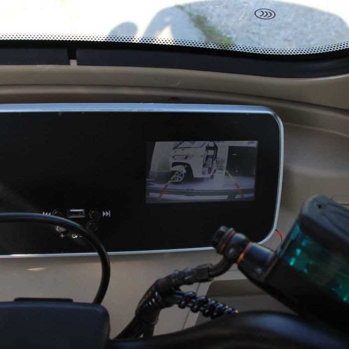 Електрическа триместна триколка Max Motors NEW GOLF RED SOLAR