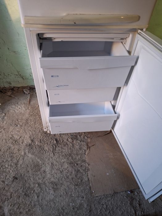 Продам холодильник