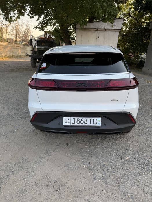 Продам свою машину в отличном состоянии Xpeng g3 520