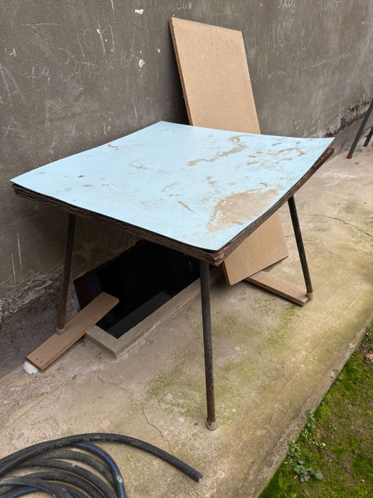 Eski stol arzon berib yuboraman